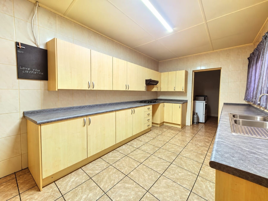 To Let 4 Bedroom Property for Rent in Sasolburg Ext 5 Free State